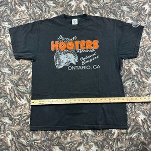 vintage Black Hooters Racing Tee